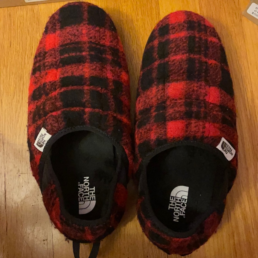 North Face thermoball traction mule v wool slipper
